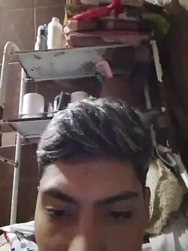 aispuro8505 online show from 02-17-26, 09:12