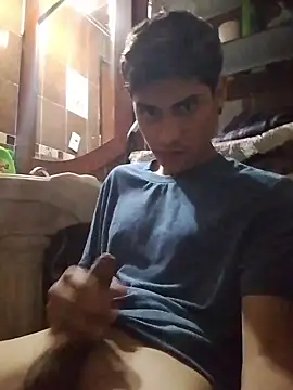 aispuro8505 online show from 04-07-26, 07:54