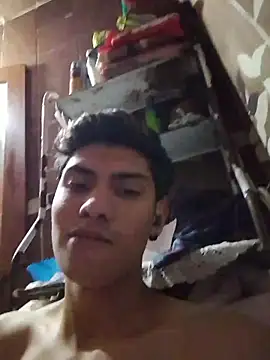 aispuro8505 online show from 04-09-26, 07:47