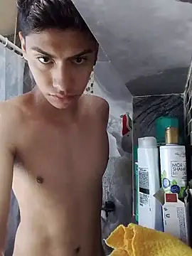 Snapshot of aispuro8505 chatting on 05-31-26, 04:13 aispuro8505 online show from 05-31-26, 04:13