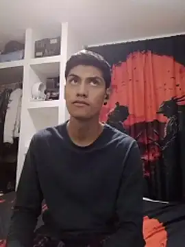 aispuro8505 online show from 04-03-26, 07:04