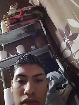 aispuro8505 online show from 02-04-26, 05:19