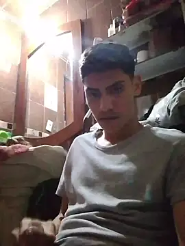 aispuro8505 online show from 02-27-26, 07:52