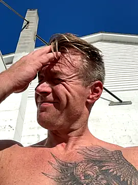 DILFiGuess11 online show from 09-28-25, 08:27