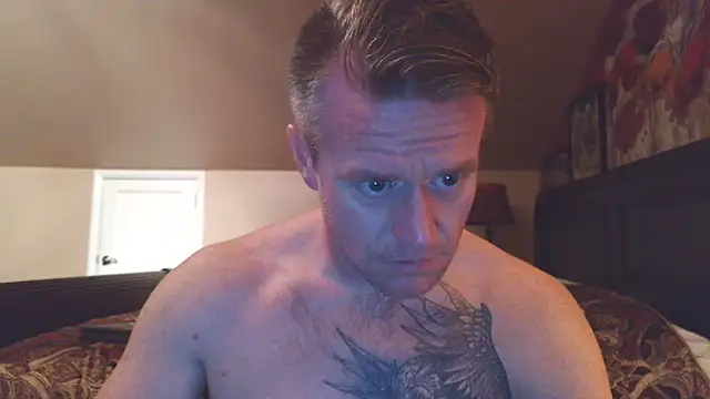 Snapshot of DILFiGuess11 chatting on 04-16-26, 02:56 DILFiGuess11 online show from 04-16-26, 02:56
