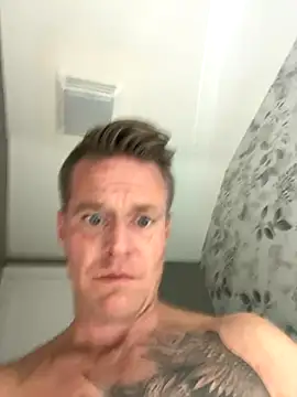 DILFiGuess11 online show from 09-23-25, 12:17