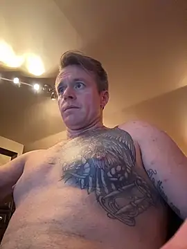 Snapshot of DILFiGuess11 chatting on 03-29-26, 02:46 DILFiGuess11 online show from 03-29-26, 02:46