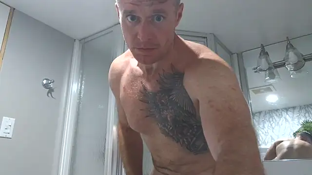 Snapshot of DILFiGuess11 chatting on 06-07-26, 03:01 DILFiGuess11 online show from 06-07-26, 03:01