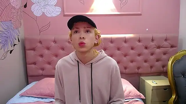 Aaron Fordd online show from 11-24-25, 11:32