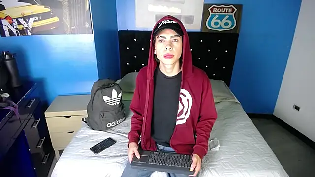 Aaron Fordd online show from 10-17-25, 05:59