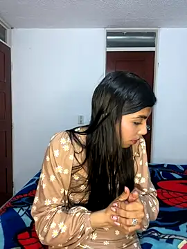 DianeSuns  online show from 10-17-25, 02:15