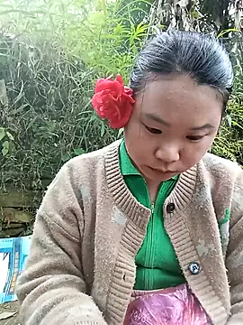 may-squirl online show from 10-31-25, 07:05