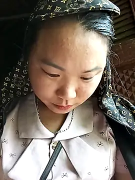 may-squirl online show from 10-20-25, 02:24