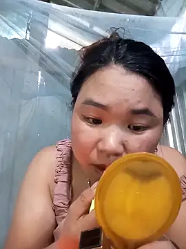 may-squirl online show from 10-12-25, 09:54