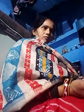 Jooli xx online show from 12-19-25, 02:04