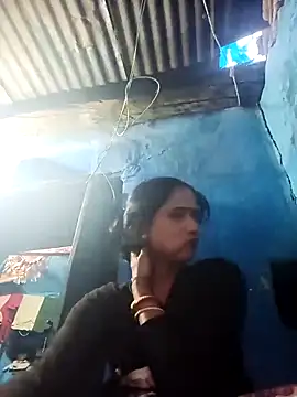 Snapshot of Jooli_xx chatting on 02-17-26, 12:46 Jooli xx online show from 02-17-26, 12:46