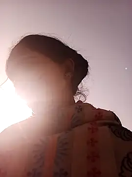 Jooli xx online show from 11-09-25, 03:43