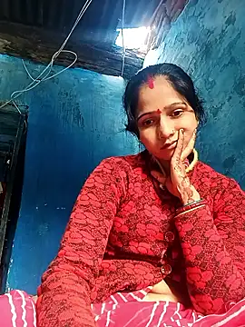 Snapshot of Jooli_xx chatting on 02-20-26, 06:26 Jooli xx online show from 02-20-26, 06:26