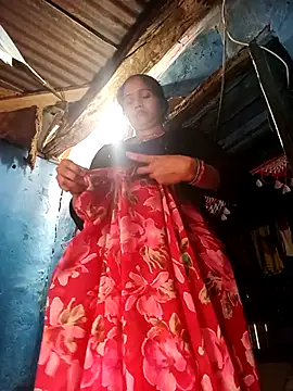 Jooli xx online show from 04-09-26, 04:25