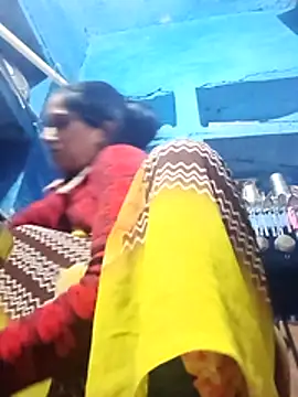 Snapshot of Jooli_xx chatting on 02-26-26, 01:16 Jooli xx online show from 02-26-26, 01:16