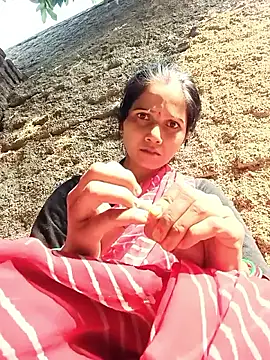 Jooli xx online show from 01-10-26, 05:25