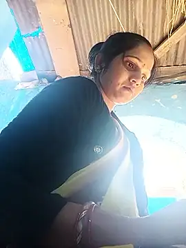 Jooli xx online show from 03-11-26, 03:33