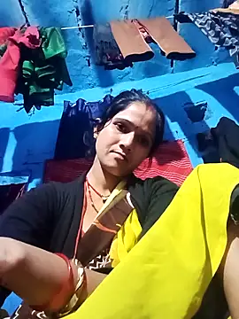 Snapshot of Jooli_xx chatting on 03-01-26, 02:50 Jooli xx online show from 03-01-26, 02:50