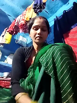 Jooli xx online show from 03-24-26, 02:50