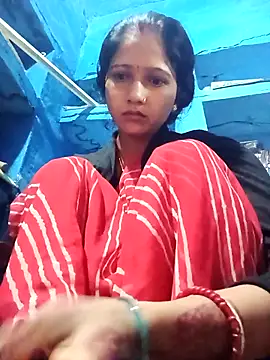 Snapshot of Jooli_xx chatting on 02-21-26, 02:35 Jooli xx online show from 02-21-26, 02:35