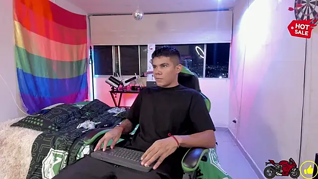 Jack castell online show from 11-23-25, 11:37