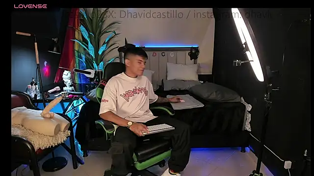 Snapshot of Jack_castell chatting on 05-09-26, 11:02 Jack castell online show from 05-09-26, 11:02