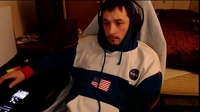 Snapshot of YoBlezz chatting on 03-02-26, 06:36 YoBlezz online show from 03-02-26, 06:36