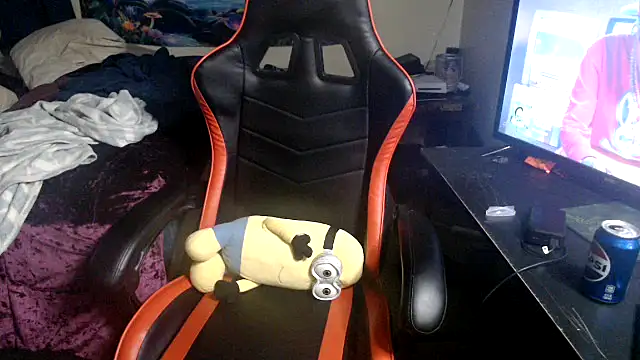 Snapshot of YoBlezz chatting on 11-01-25, 05:03 YoBlezz online show from 11-01-25, 05:03