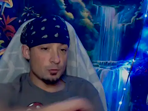 Snapshot of YoBlezz chatting on 11-27-25, 09:54 YoBlezz online show from 11-27-25, 09:54