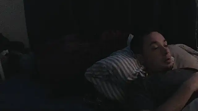 Snapshot of YoBlezz chatting on 11-21-25, 09:52 YoBlezz online show from 11-21-25, 09:52