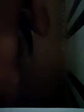 Snapshot of johnysinsr chatting on 11-04-25, 02:26 johnysinsr online show from 11-04-25, 02:26