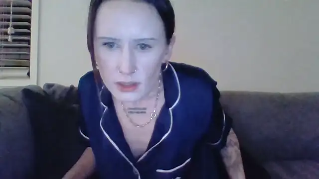 liltiddygoffwaifu online show from 11-18-25, 10:29