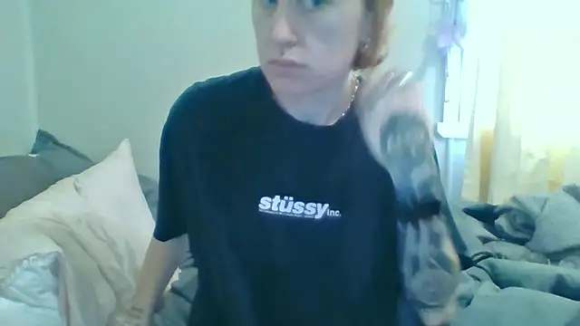 liltiddygoffwaifu online show from 06-10-26, 02:02