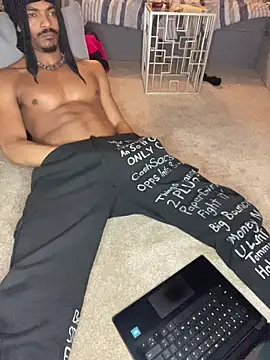 TRILLAHUNG online show from 03-02-26, 08:27