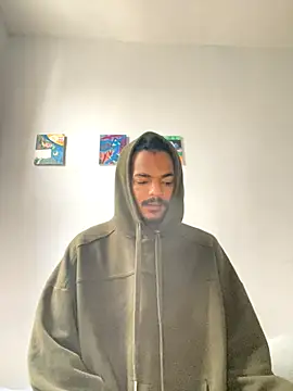 TRILLAHUNG online show from 09-23-25, 02:24