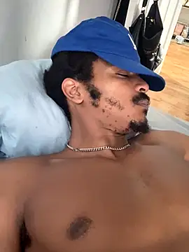 TRILLAHUNG online show from 09-24-25, 12:00