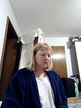 LiluLiluLilu online show from 04-16-26, 06:52