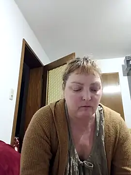 LiluLiluLilu online show from 02-16-26, 05:55