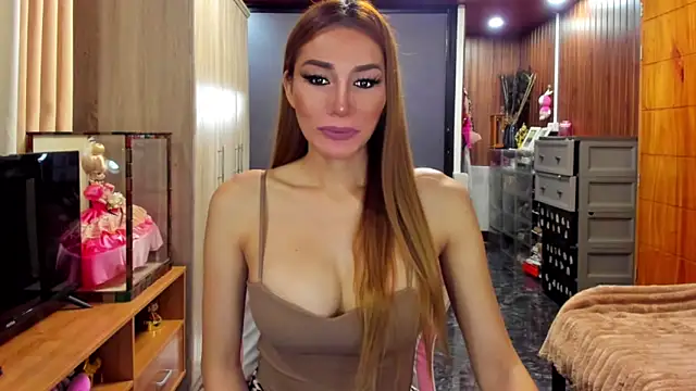 imallyoures69 online show from 06-17-26, 05:56