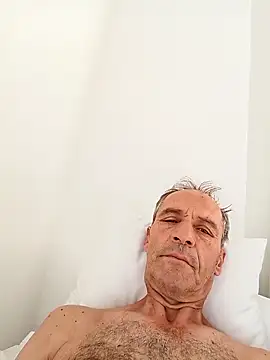 Meliwem12 online show from 10-04-25, 07:54