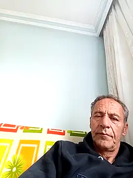 Meliwem12 online show from 04-18-26, 08:27