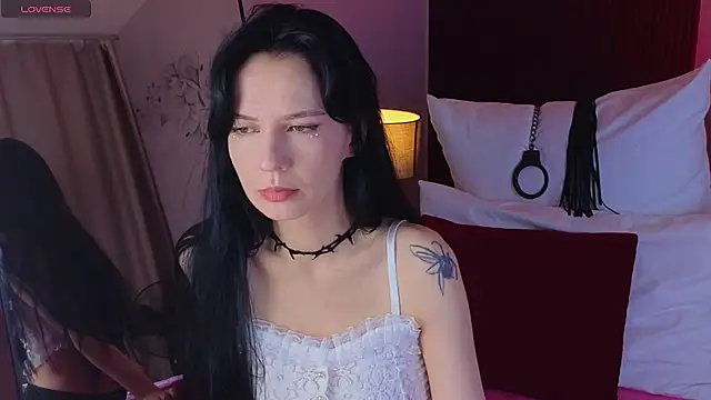 Alisssseee online show from 11-13-25, 09:35