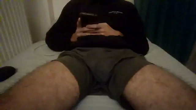 Snapshot of GrCammer7 chatting on 10-07-25, 11:28 GrCammer7 online show from 10-07-25, 11:28