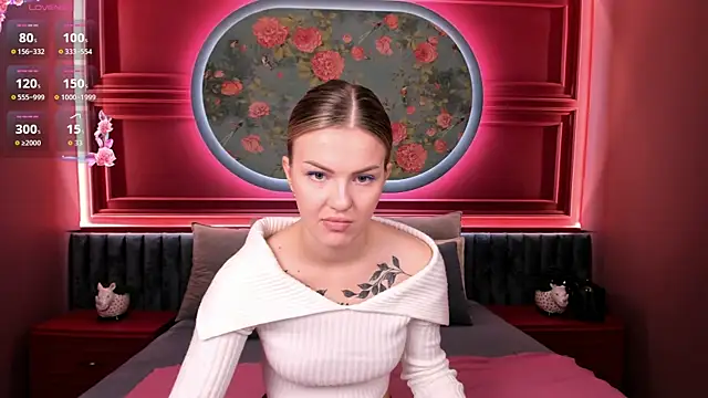 Snapshot of NaomiSol chatting on 10-03-25, 07:37 NaomiSol online show from 10-03-25, 07:37