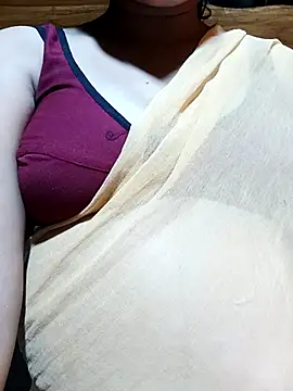Snapshot of telugu_roja_099 chatting on 09-14-25, 03:01 telugu roja 099 online show from 09-14-25, 03:01
